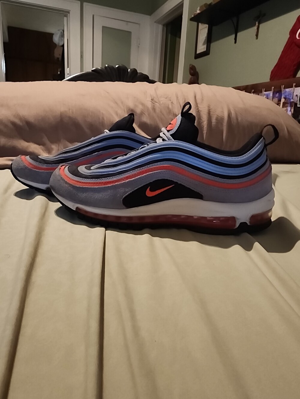 Nike Air Max 97 Wolf Grey/Radiant Red Low Top Sneakers